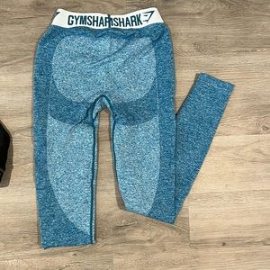 Gymshark leggings and sports bra